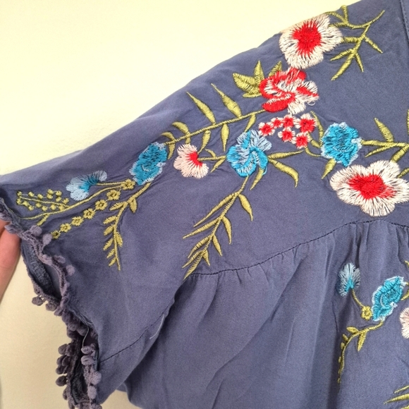 Misslook Purple Boho Embroidered Floral Blouse – Size Large - Picture 2 of 4